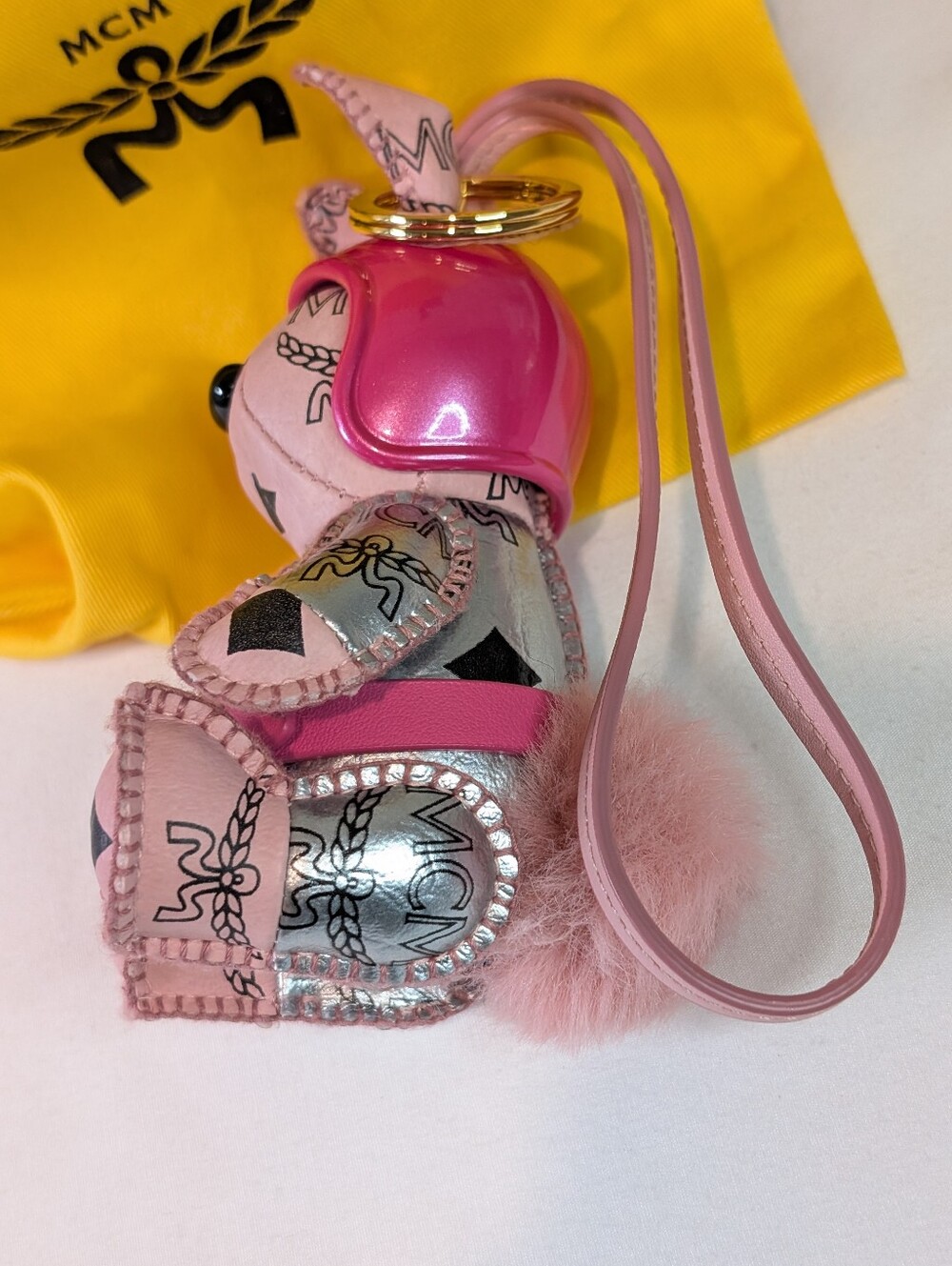 MCM Aren Space Rabbit Charm In Visetos - Picture 3 of 8